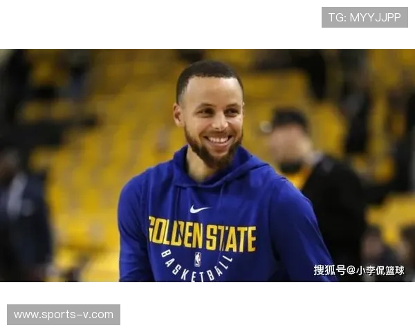 戈洛温在法甲整活儿！两分钟两次助攻，因向裁判鼓掌被罚下